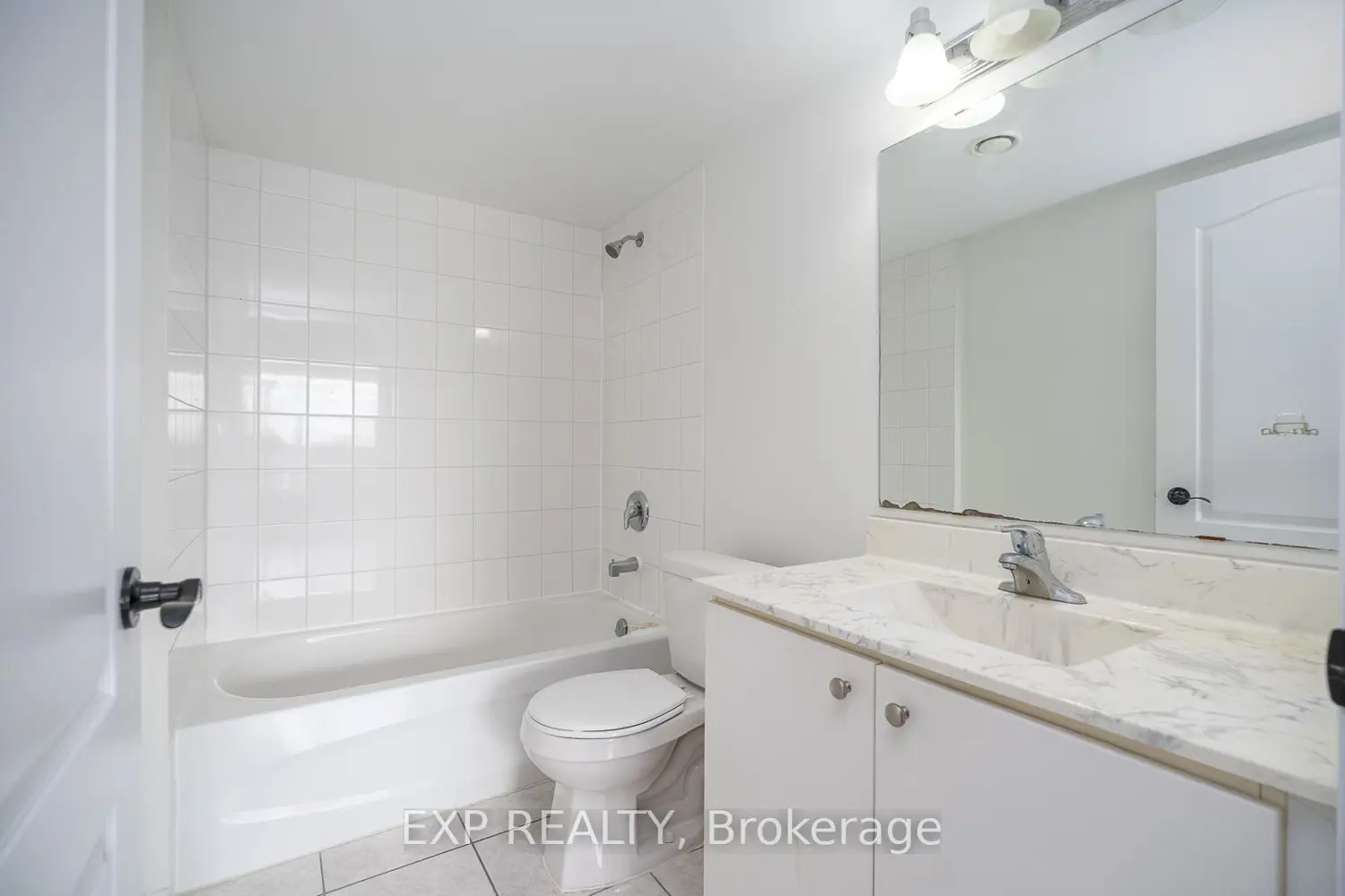 Additional image 11 of 4600 Steeles Avenue 519