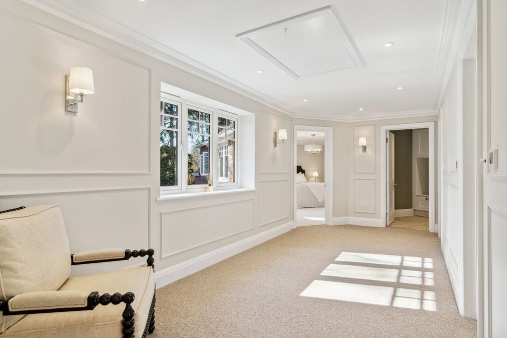 Additional image 19 of 6 bed detached house for saleHedgerley Lane, Gerrards Cross SL9