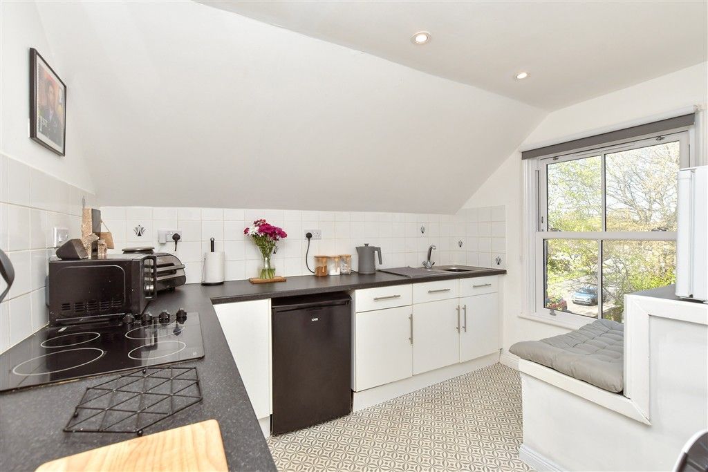 1 bed flat for saleEast Street, Faversham, Kent ME13