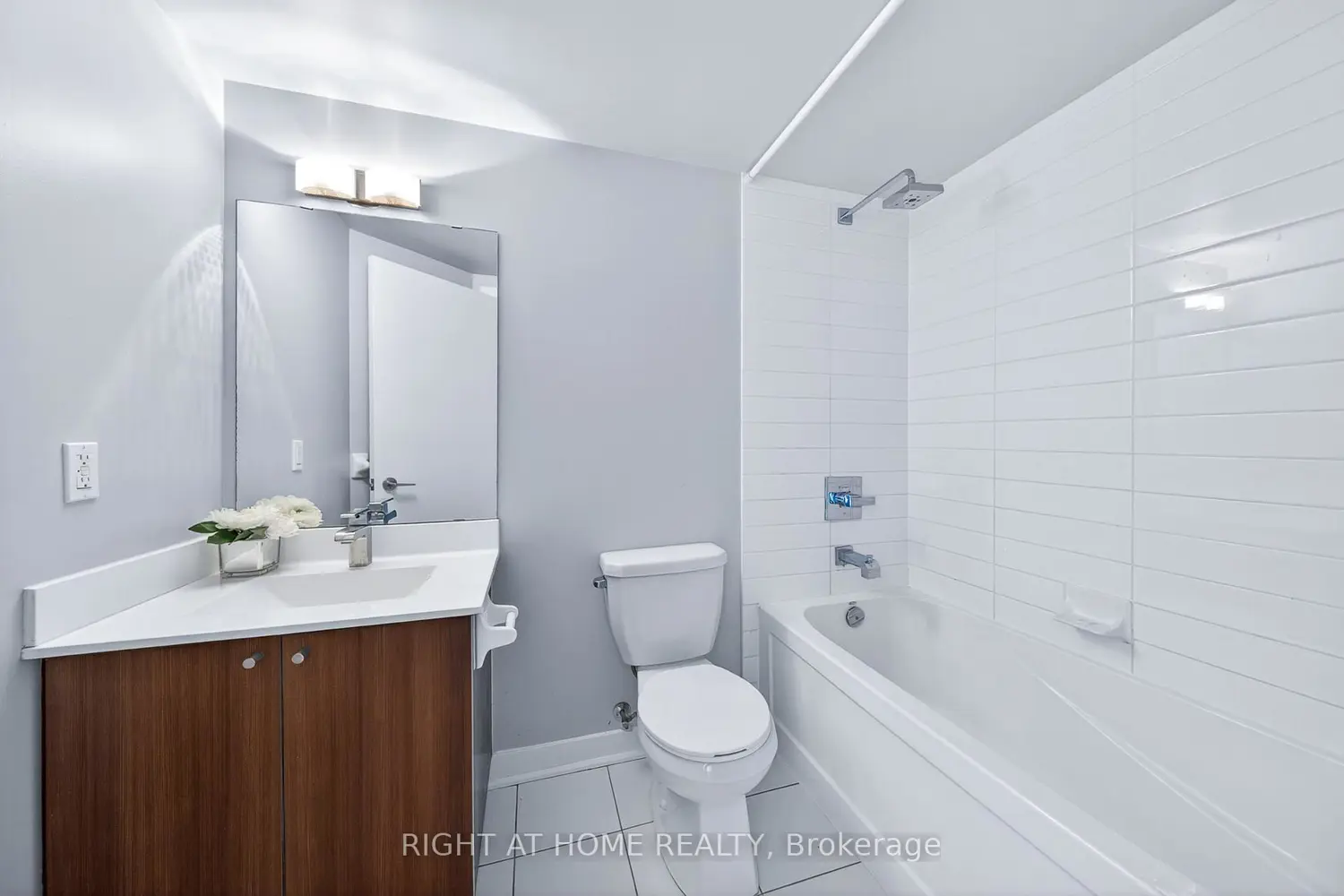 Additional image 12 of 5740 Yonge Street 1307