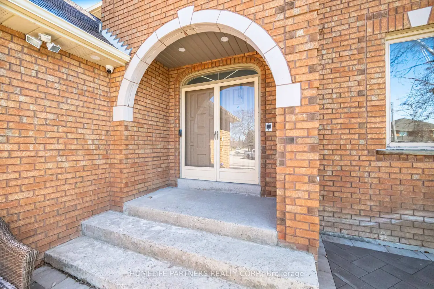 27 Marconi Avenue photo 2