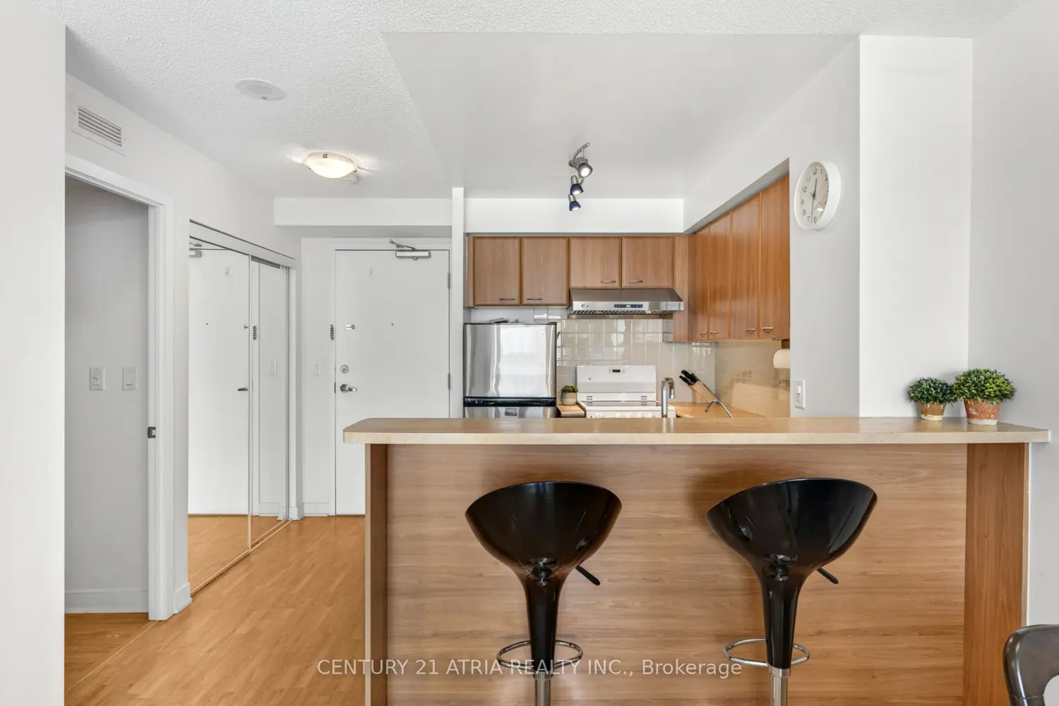 Additional image 4 of 38 Lee Centre Drive 908