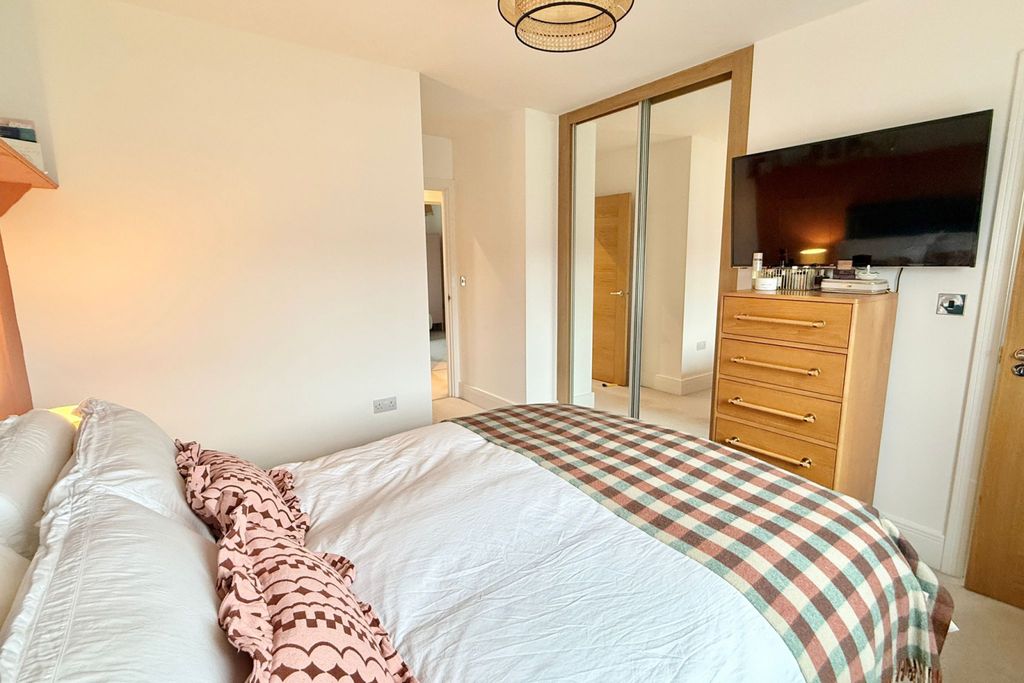 Additional image 14 of 4 bed semi-detached house for saleCaspars Way, Fordingbridge SP6