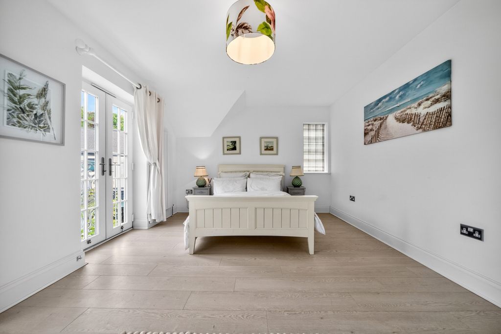 Additional image 9 of 4 bed detached house for saleMarcus Road, Old Felixstowe, Suffolk IP11