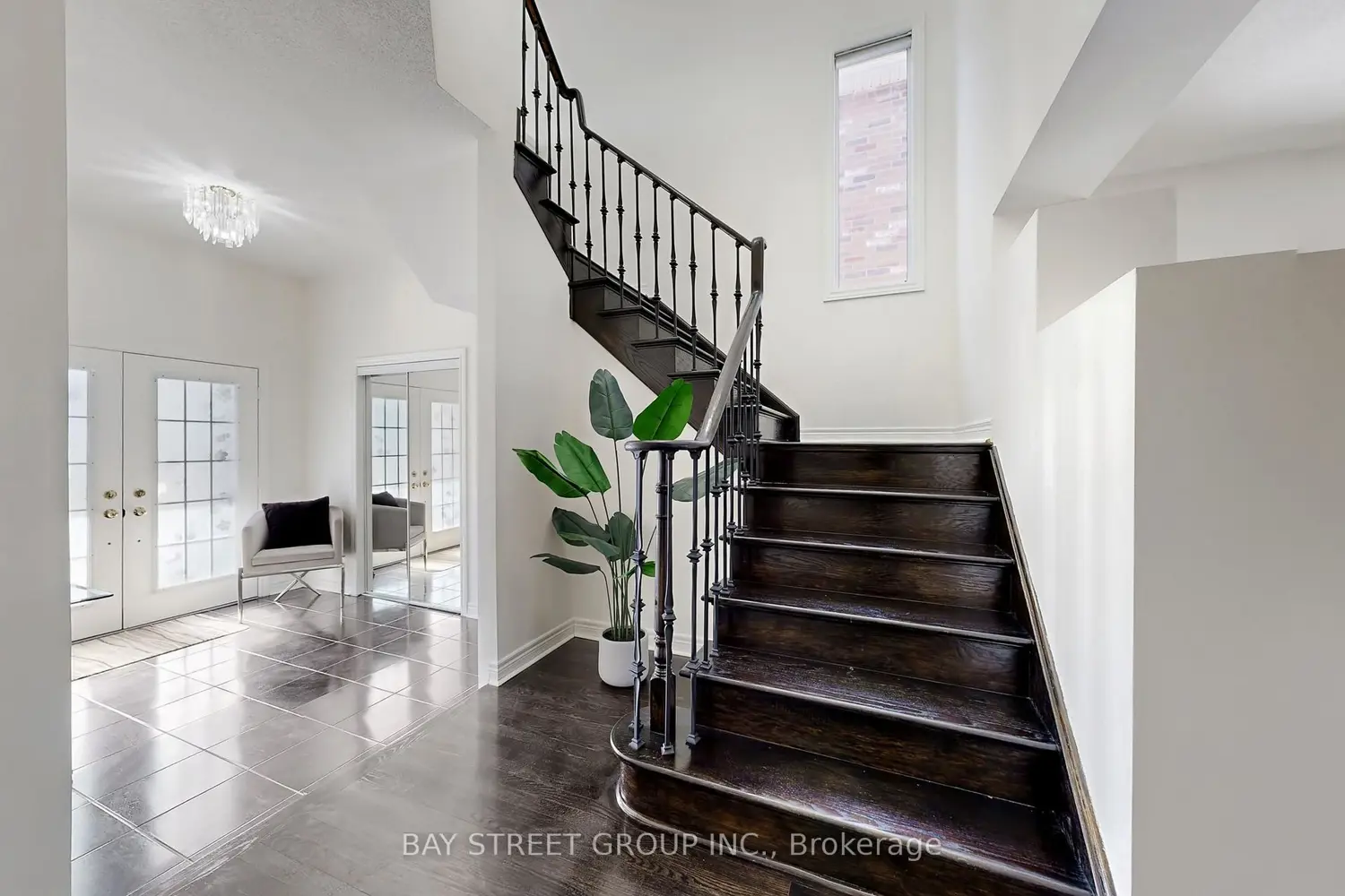 103 Colesbrook Road photo 4