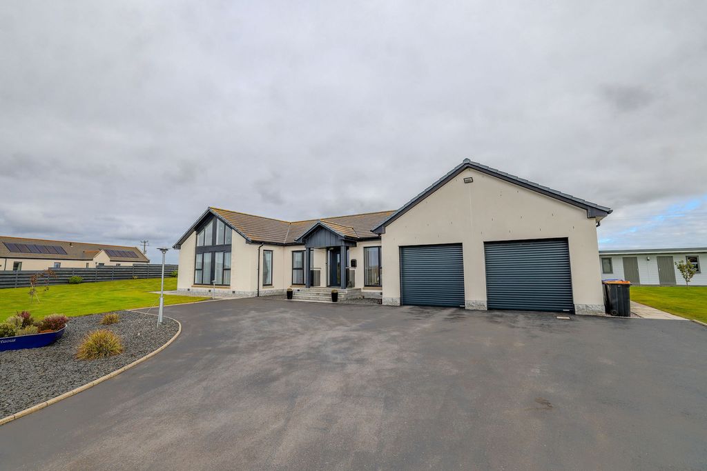 4 bed detached bungalow for saleLonmay, Fraserburgh AB43