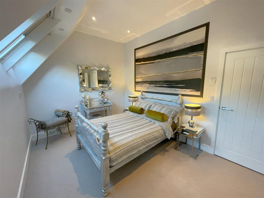 Additional image 17 of 2 bed flat for saleStation Road, Fowey PL23