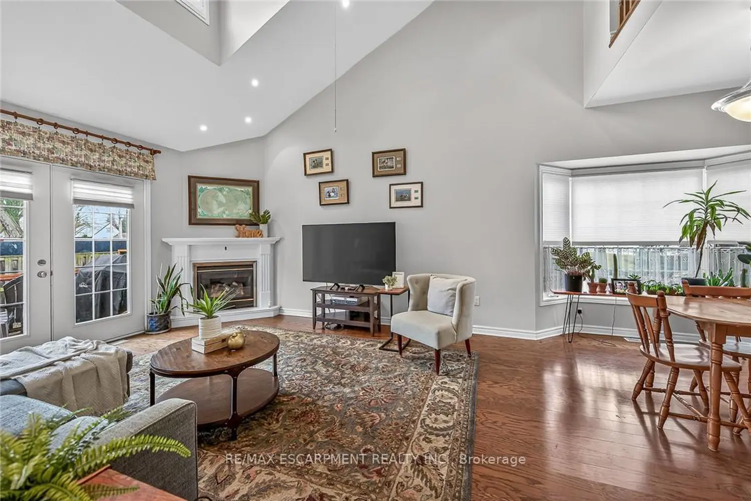 1041 Pine Street 22 photo 5