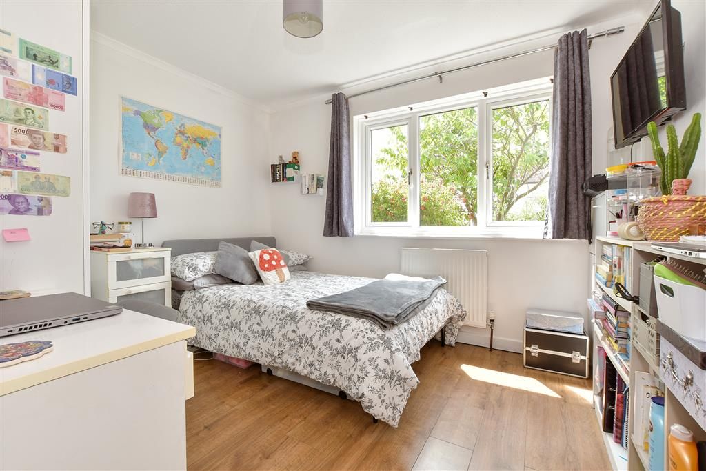 Additional image 14 of 3 bed detached bungalow for saleMadeira Lane, Freshwater, Isle Of Wight PO40