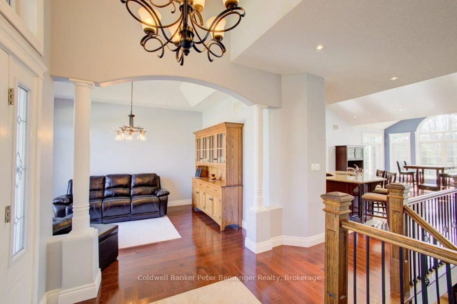 196 Birchwood Avenue photo 2