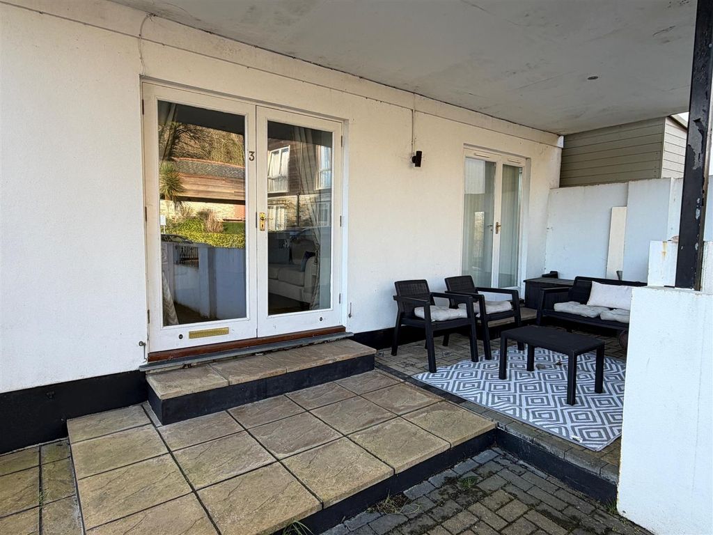 Additional image 3 of 2 bed flat for saleStation Road, Fowey PL23