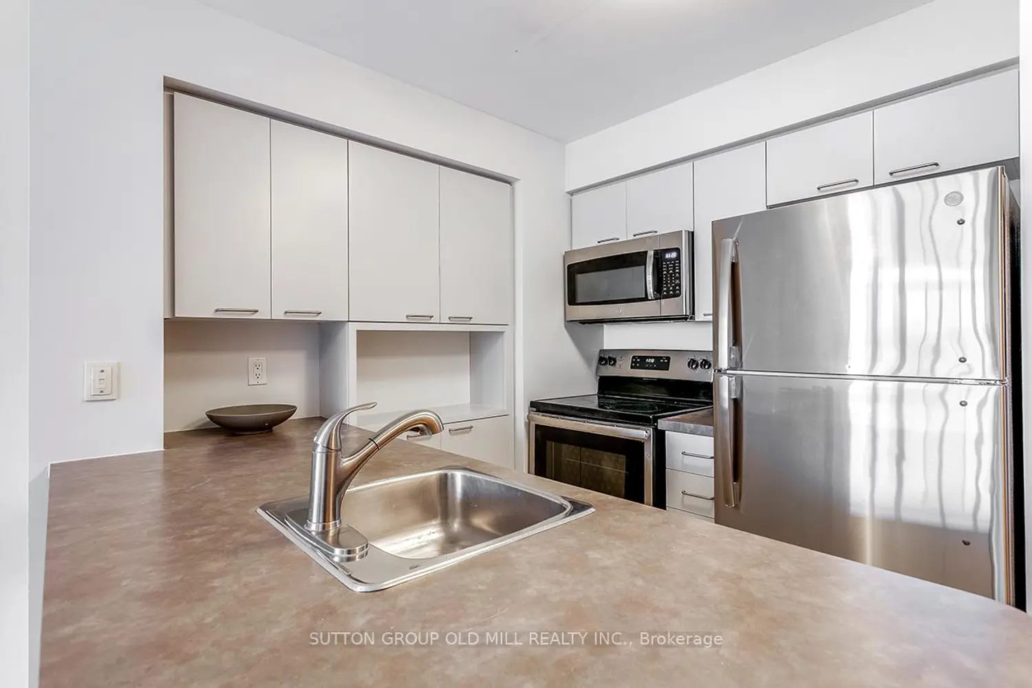 Additional image 5 of 255 Richmond Street Ph2