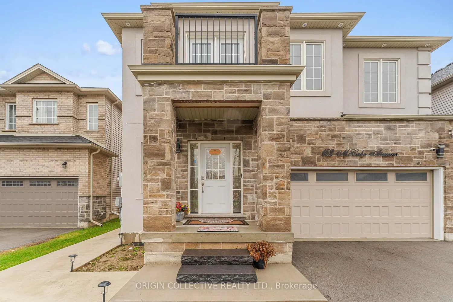 152 Mccabe Avenue photo 2