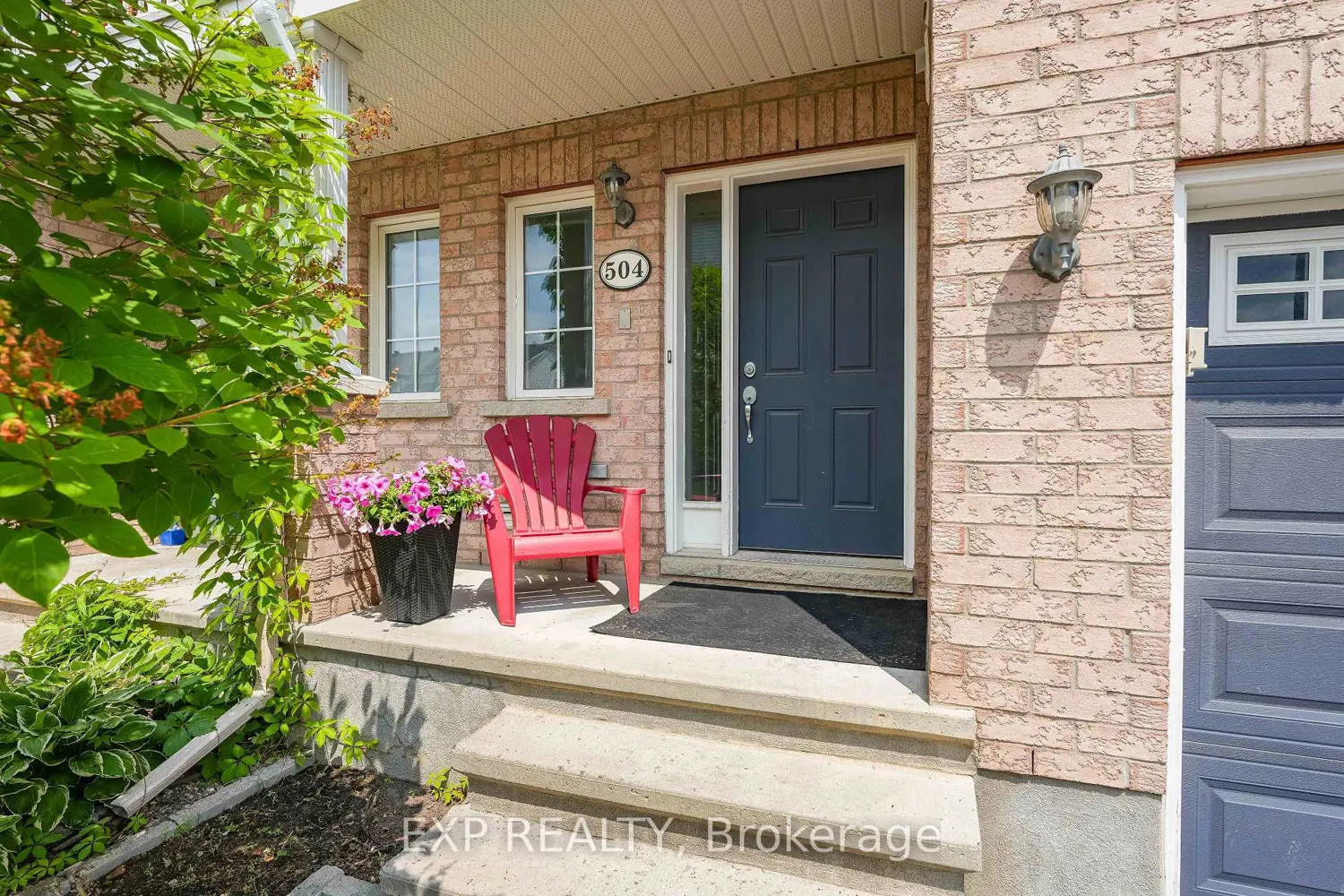 504 Barholm Private photo 2