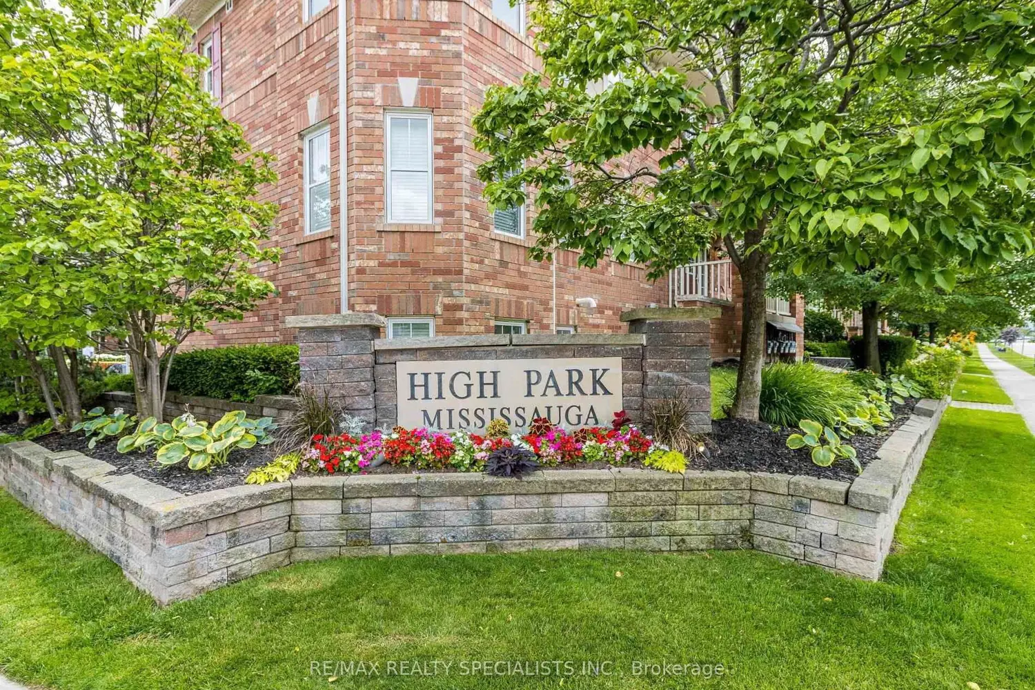 614 Shoreline Drive 5