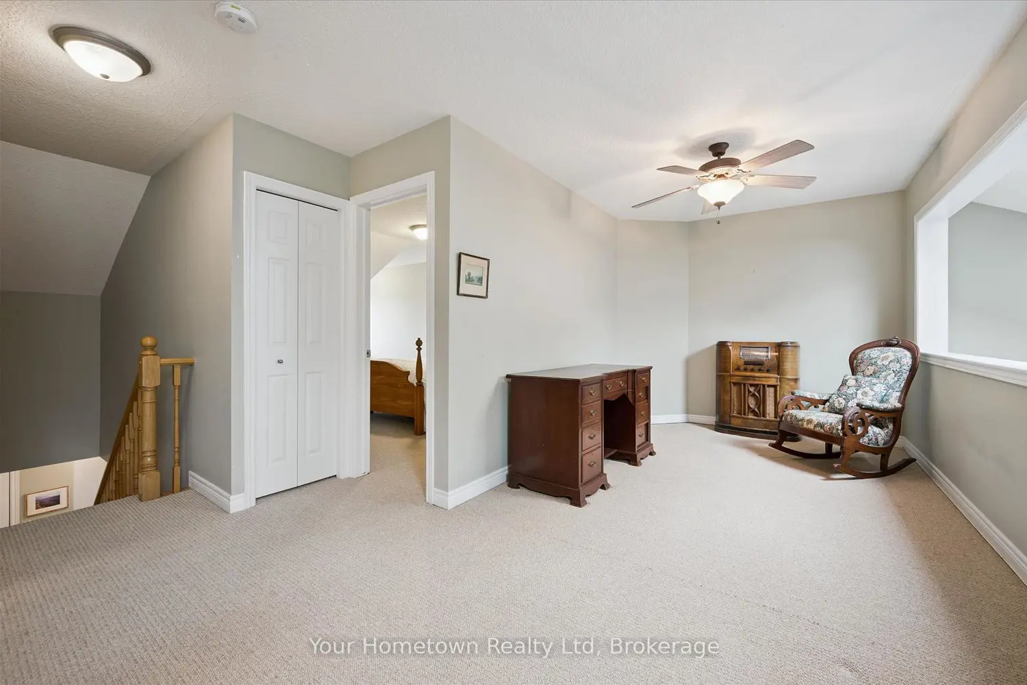 115 Riverwalk Place photo 4