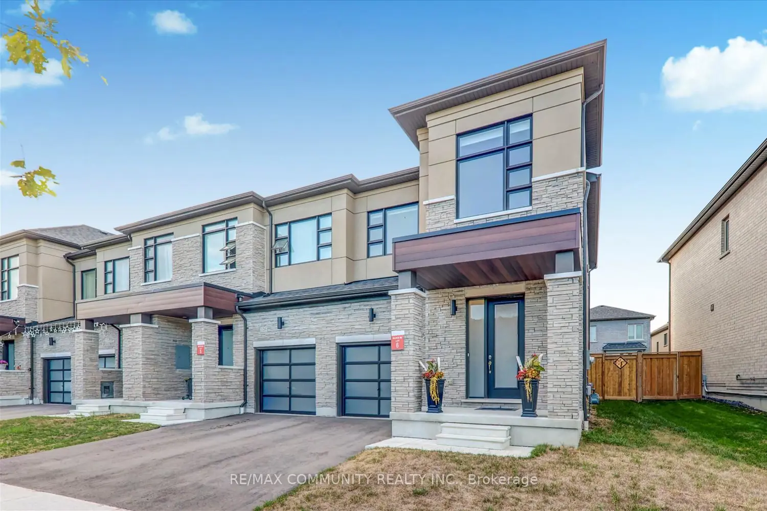 124 Ogston Crescent photo 2