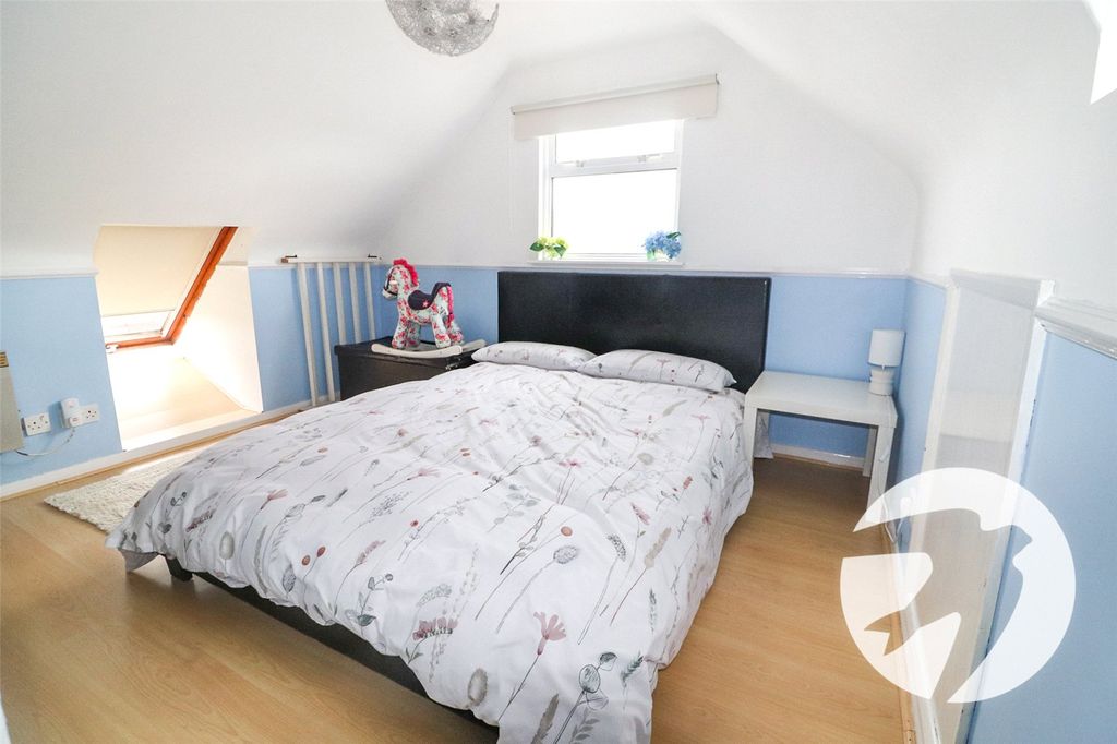 Additional image 16 of 4 bed semi-detached house for saleSwanton Road, Erith DA8