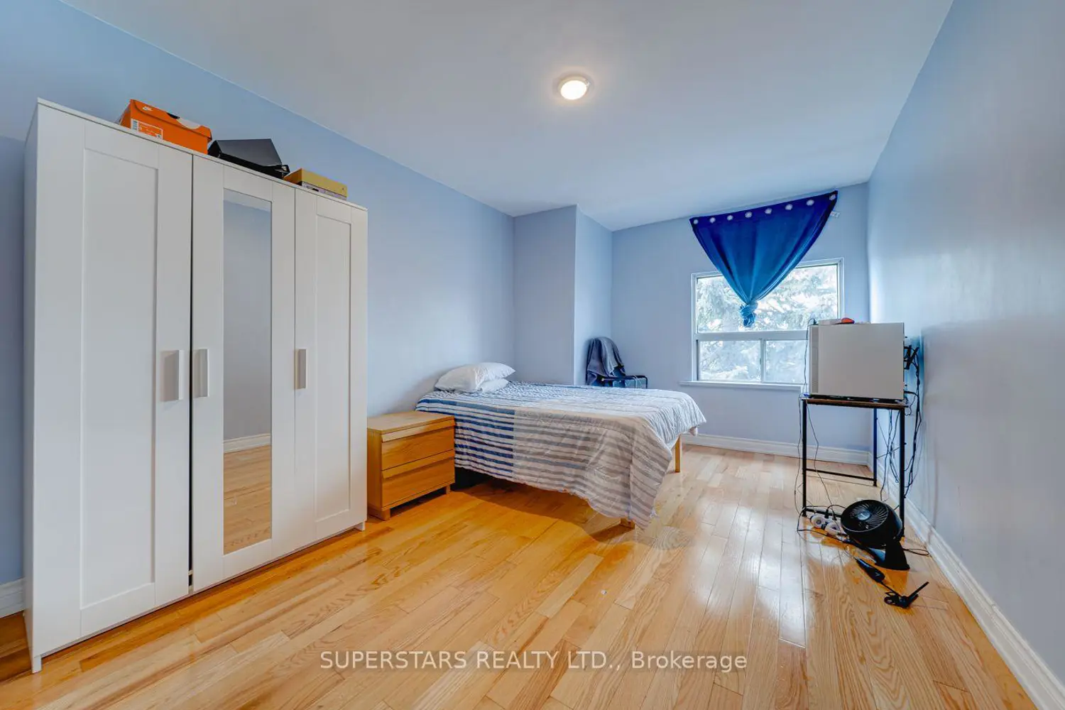 Additional image 8 of 1587 Dufferin Street