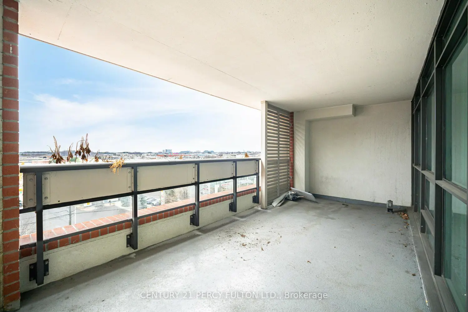 Additional image 17 of 830 Lawrence Avenue 501