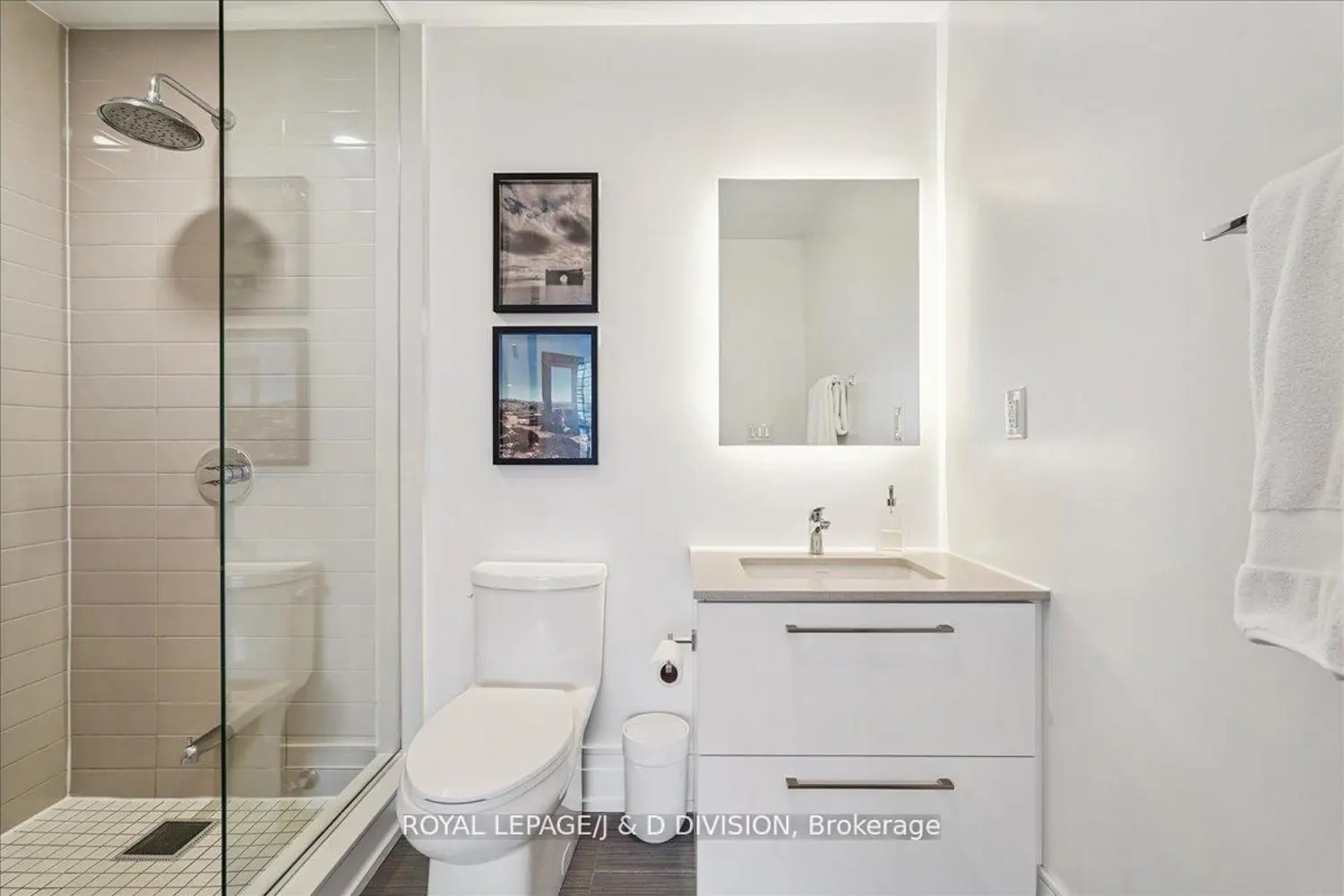Additional image 9 of 90 Niagara Street 405