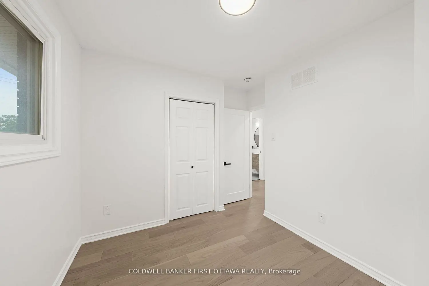 Additional image 9 of 26 Spring Garden Avenue
