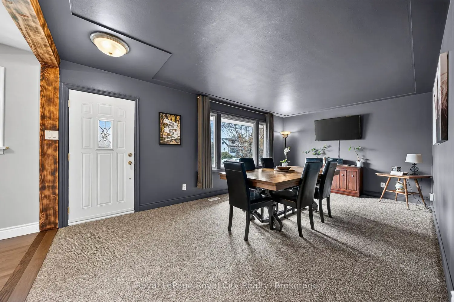 281 Metcalfe Street photo 5