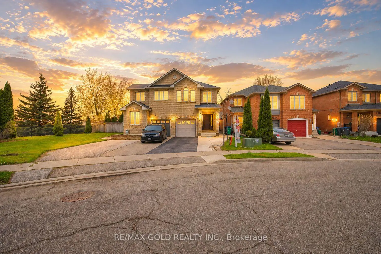 44 Baha Crescent