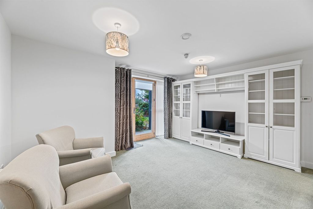 Additional image 2 of 1 bed property for saleCable Drive, Helsby WA6