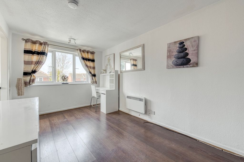 Studio for saleFisher Road, Diss IP22 photo 5