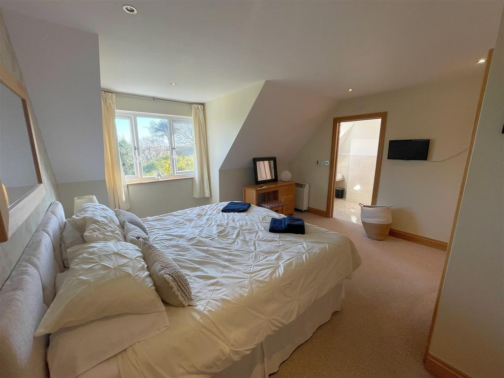 Additional image 15 of 3 bed flat for saleCarnethic Apartments, Fowey PL23