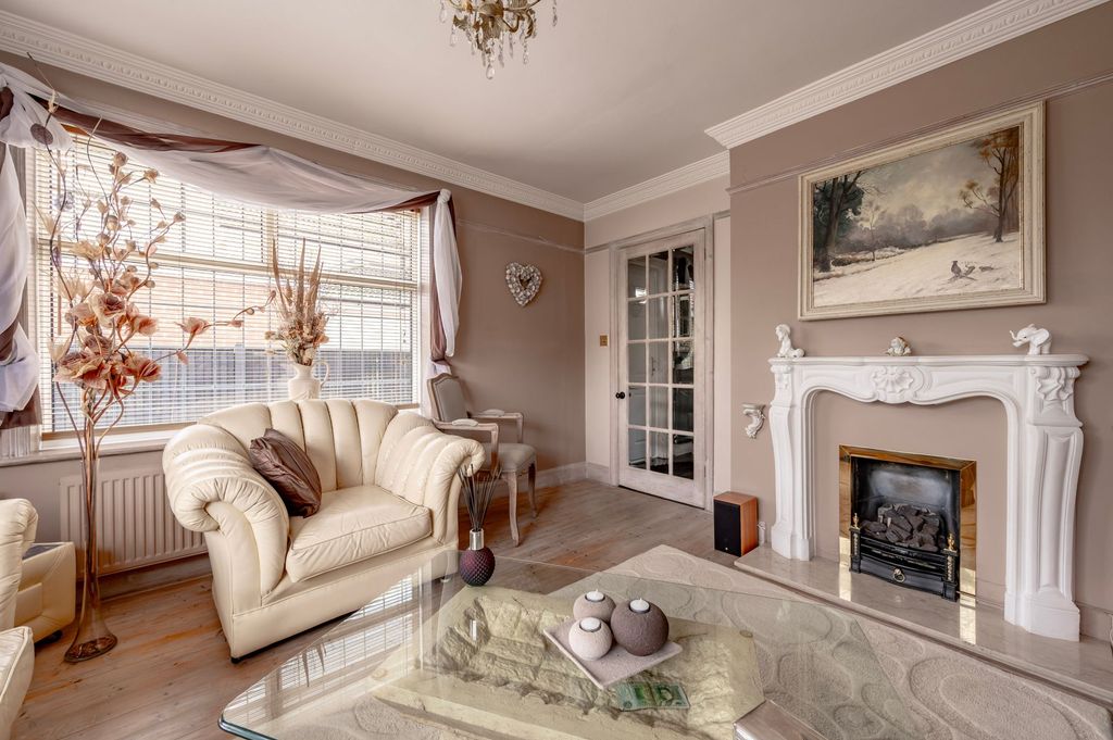 Additional image 7 of 3 bed detached house for saleBalmoral Avenue, Great Yarmouth NR30