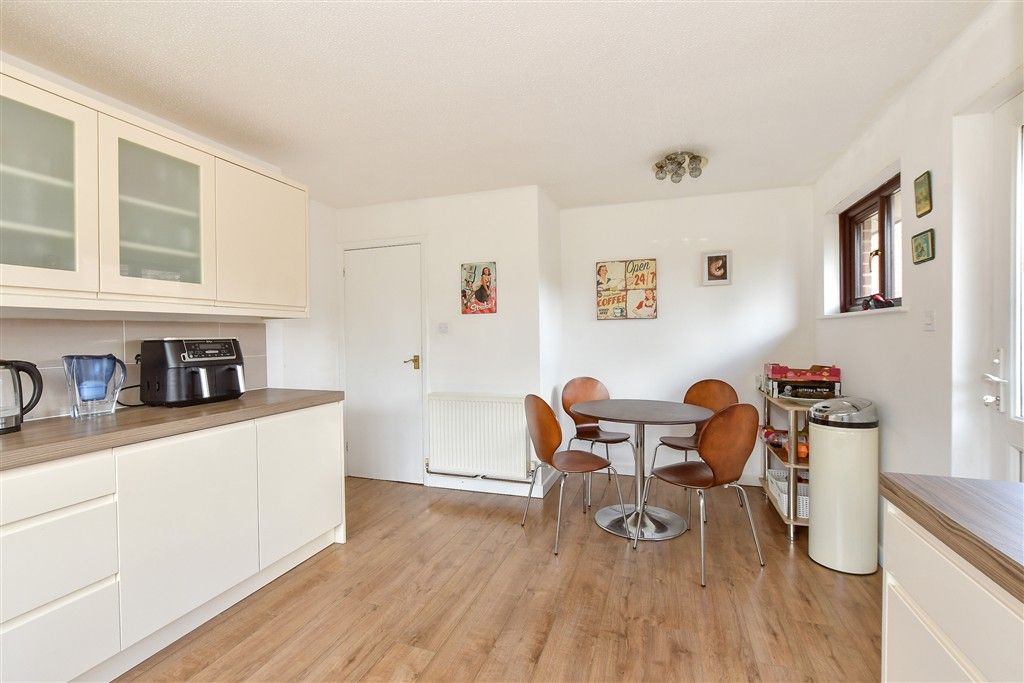 Additional image 2 of 3 bed detached bungalow for saleMadeira Lane, Freshwater, Isle Of Wight PO40
