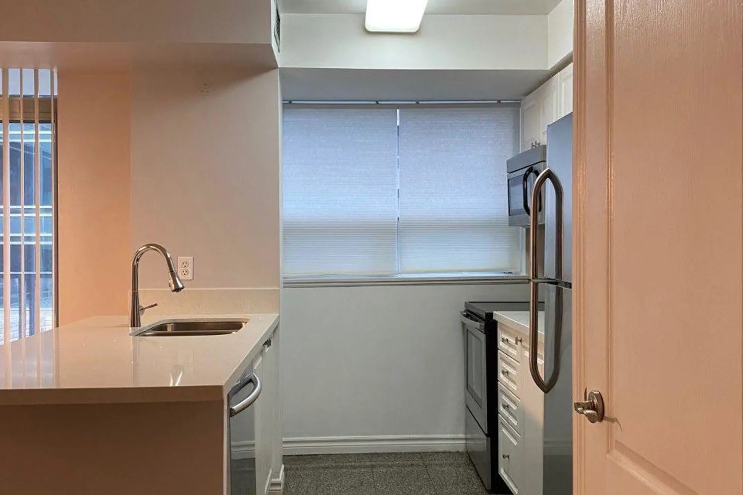 Additional image 3 of 30 Hayden Street 407