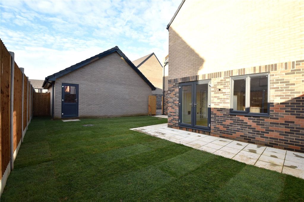 Additional image 3 of 4 bed detached house for sale1 Fleet Road, Laureate Fields, Felixstowe, Suffolk IP11