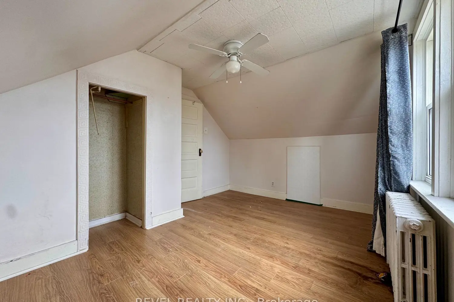 Additional image 12 of 121 Floral Avenue