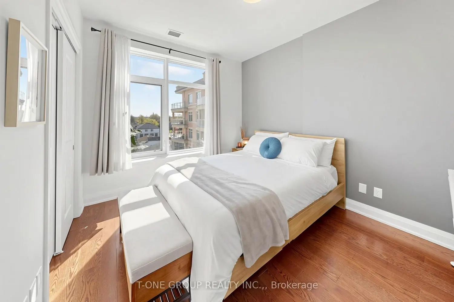 Additional image 8 of 15277 Yonge Street 602A