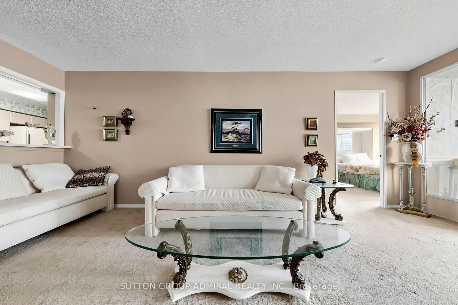 Additional image 3 of 30 Greenfield Avenue 610
