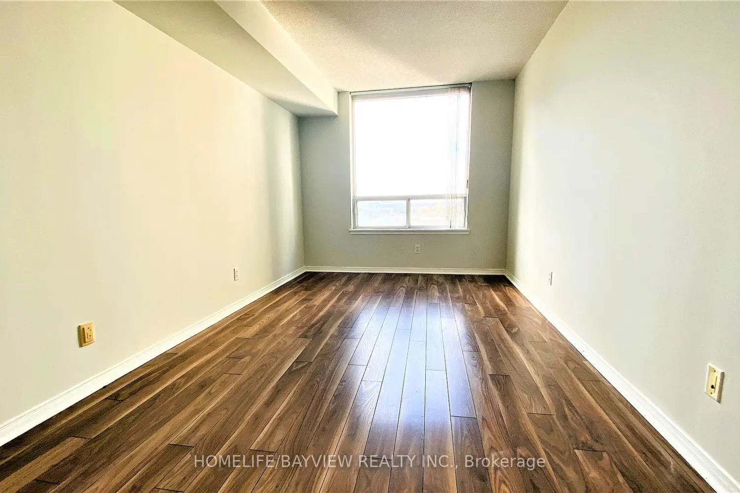 Additional image 7 of 18 Hillcrest Avenue 1708