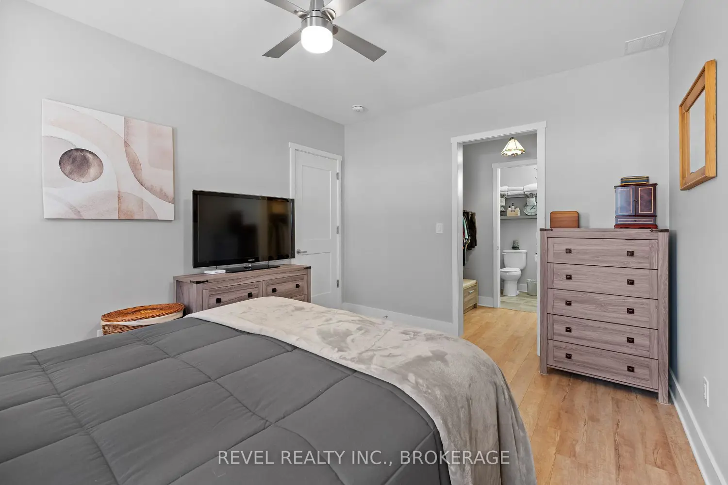 Additional image 7 of 130 Water Street 14