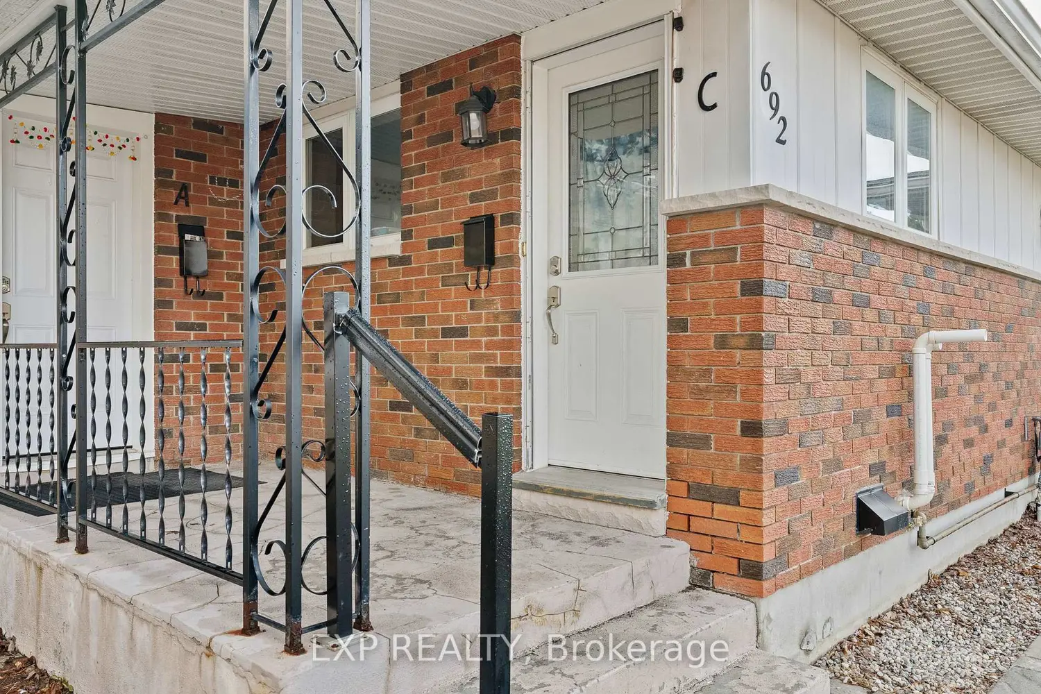 Additional image 9 of 692 Claude Street