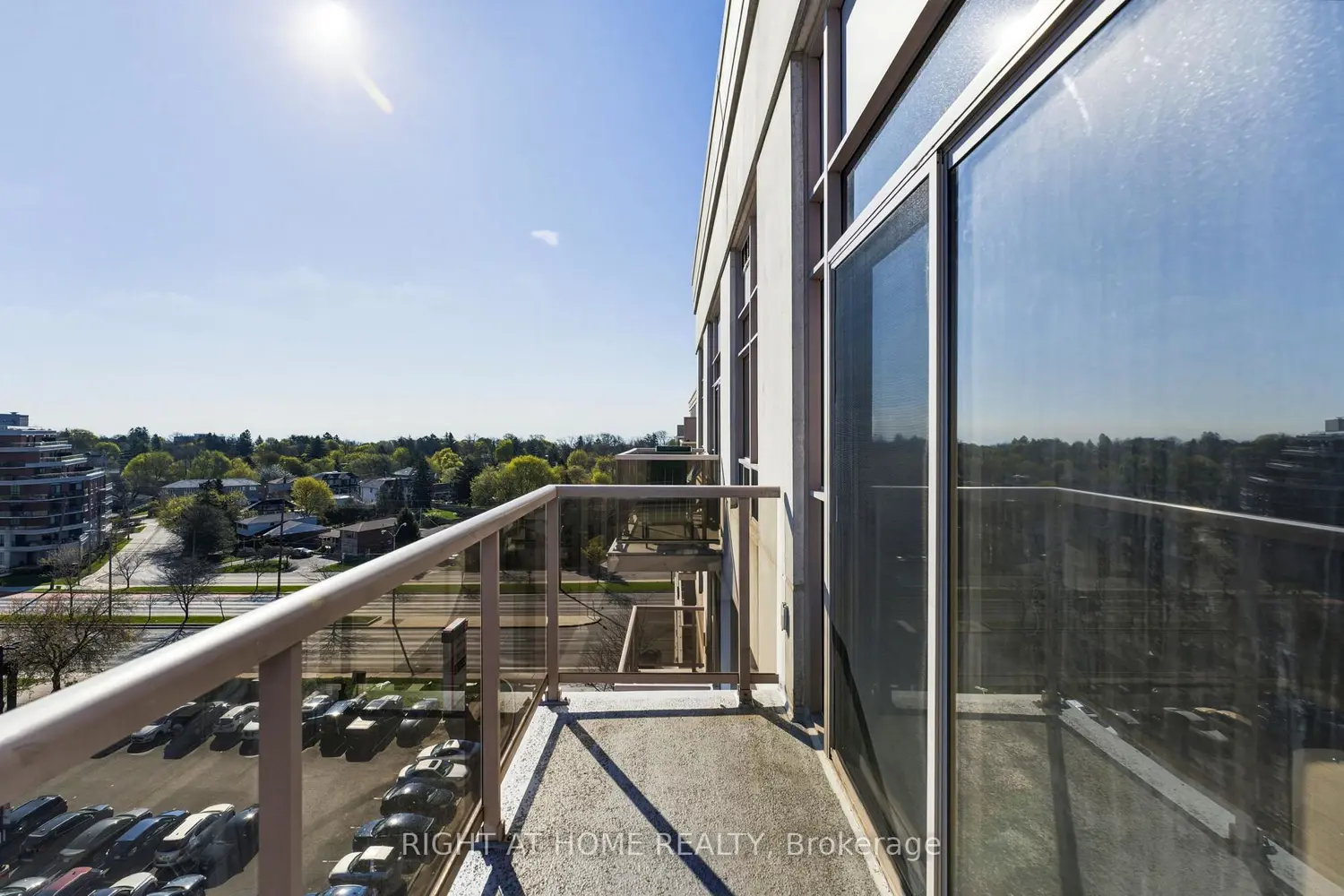3650 Kingston Road Ph01