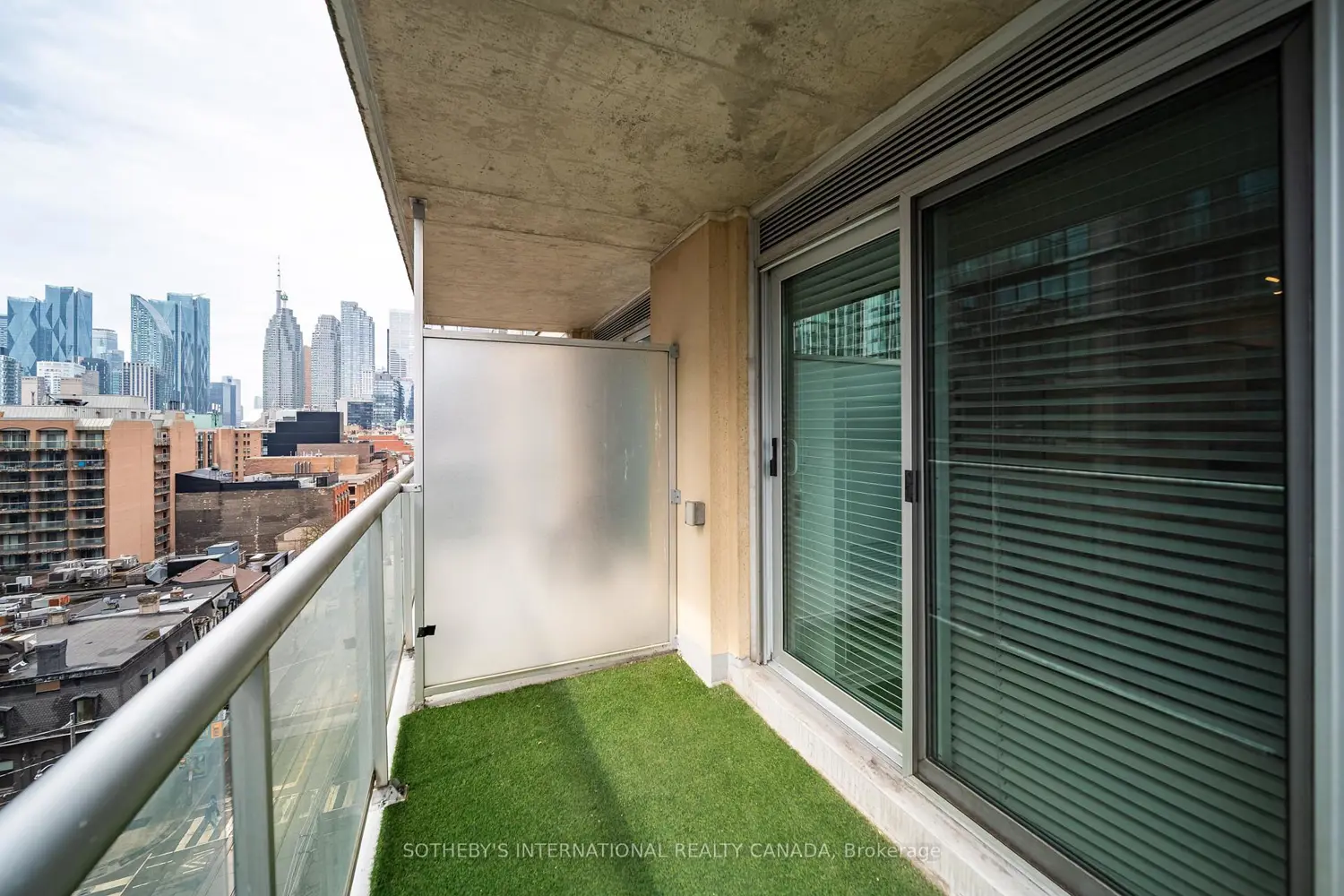 Additional image 15 of 230 King Street 1105