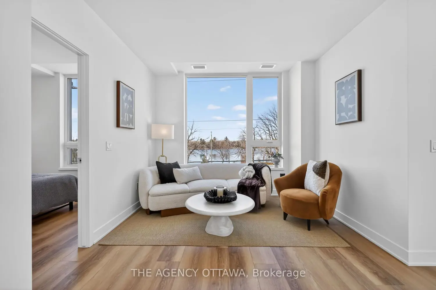 Additional image 7 of 3071 Riverside Drive 209