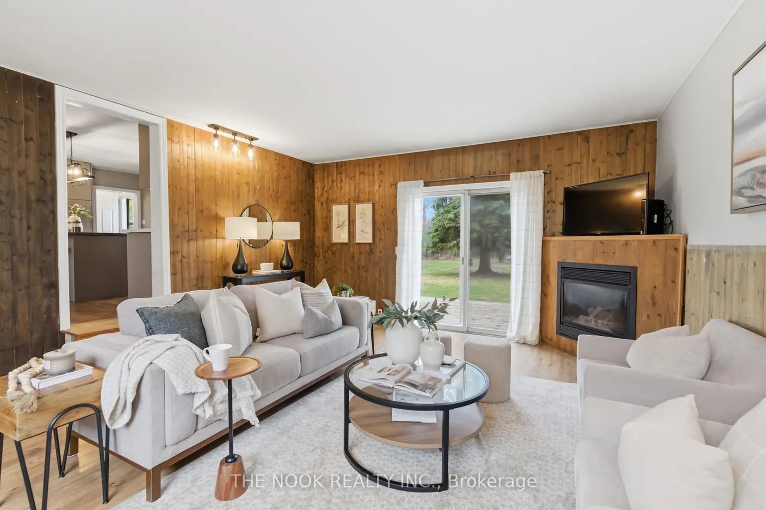 3824 Trulls Road photo 2