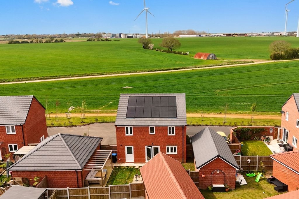 Additional image 23 of 4 bed detached house for saleClyde Way, Eye IP23