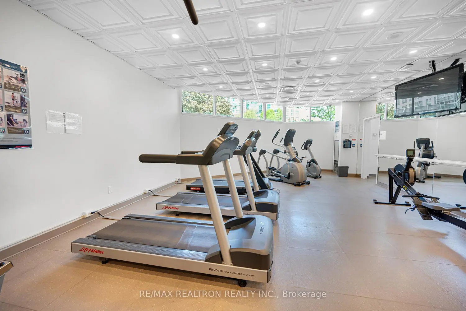 Additional image 18 of 7805 Bayview Avenue 910
