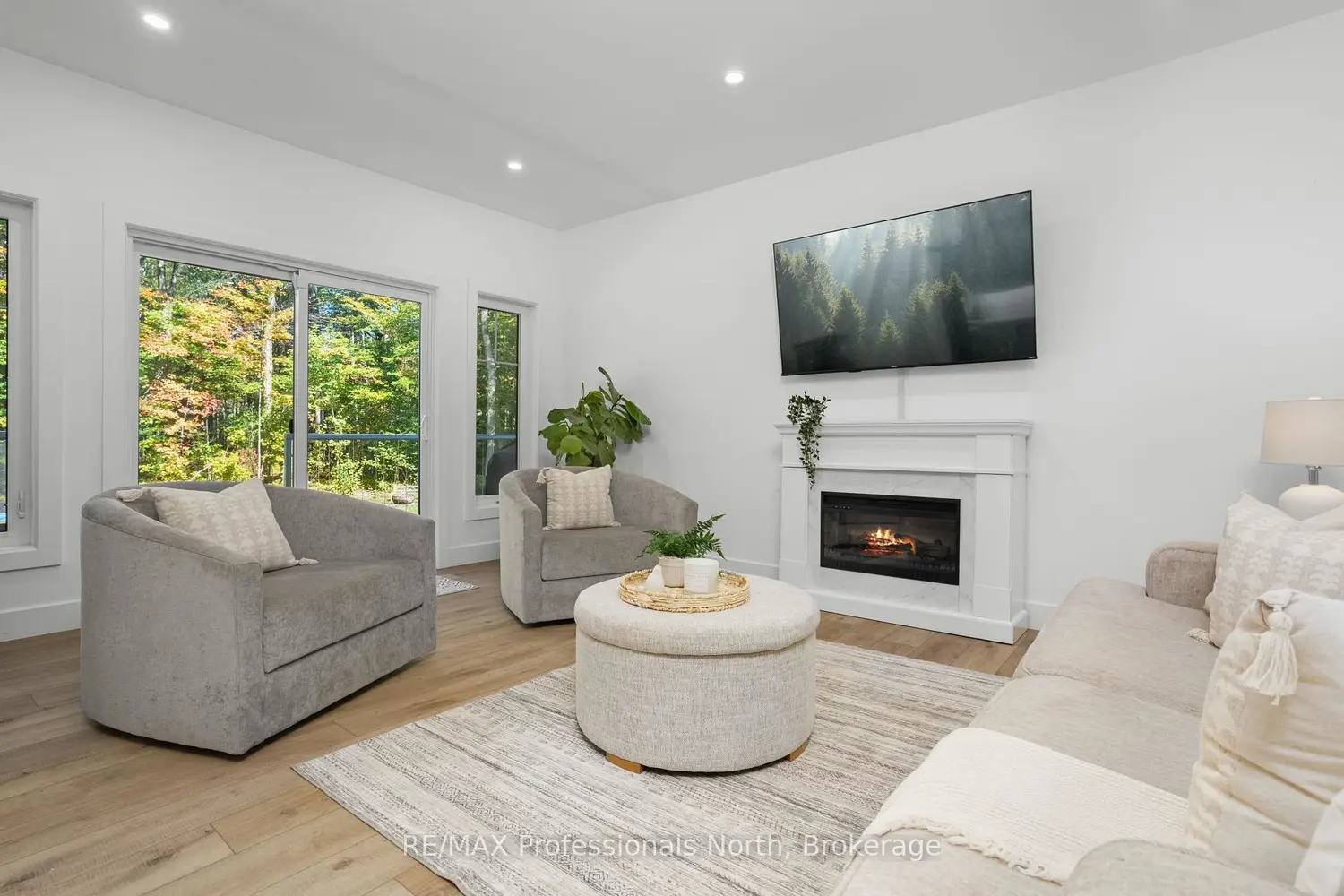1034 Xavier Street photo 5