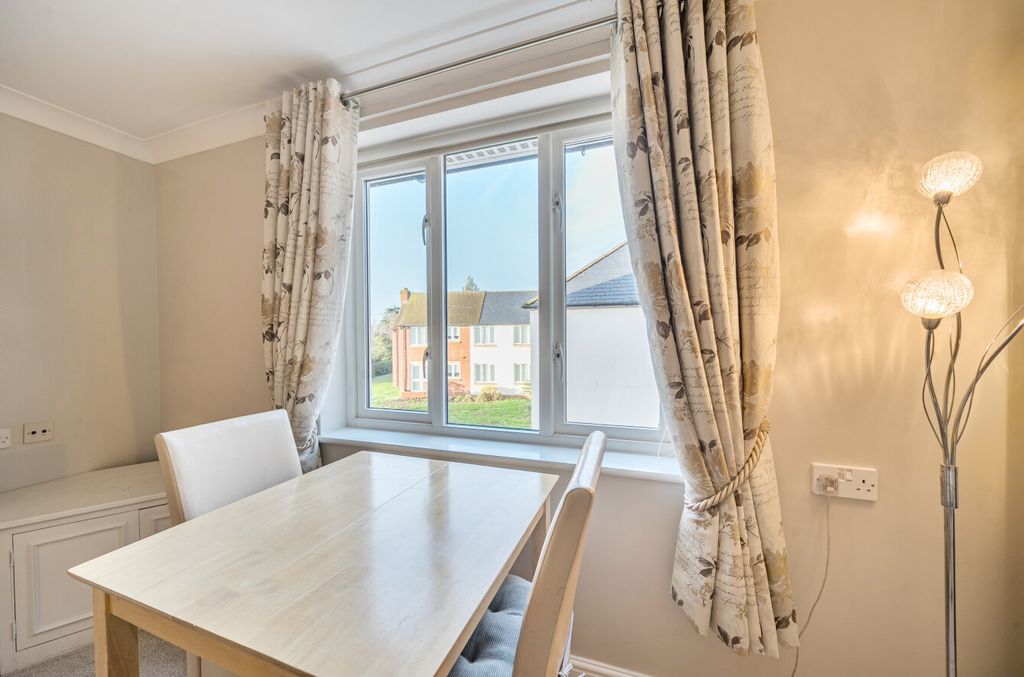 Additional image 6 of 1 bed flat for saleSwan Lane, Faringdon, Oxfordshire SN7