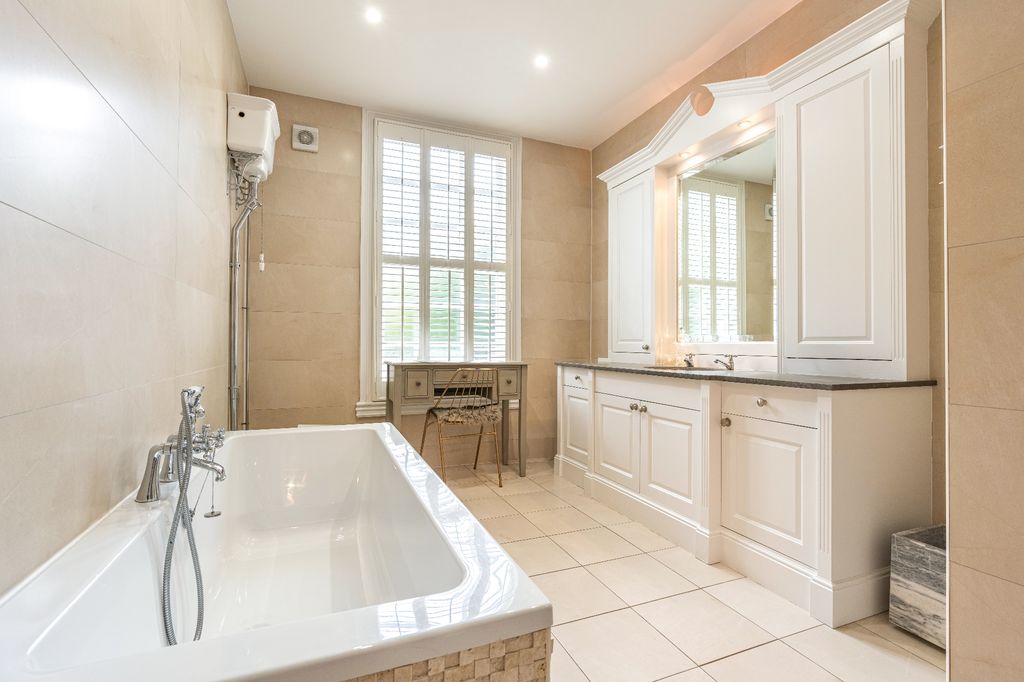 Additional image 31 of 6 bed detached house for saleHollies Drive, Mucklow Hill, Halesowen B62